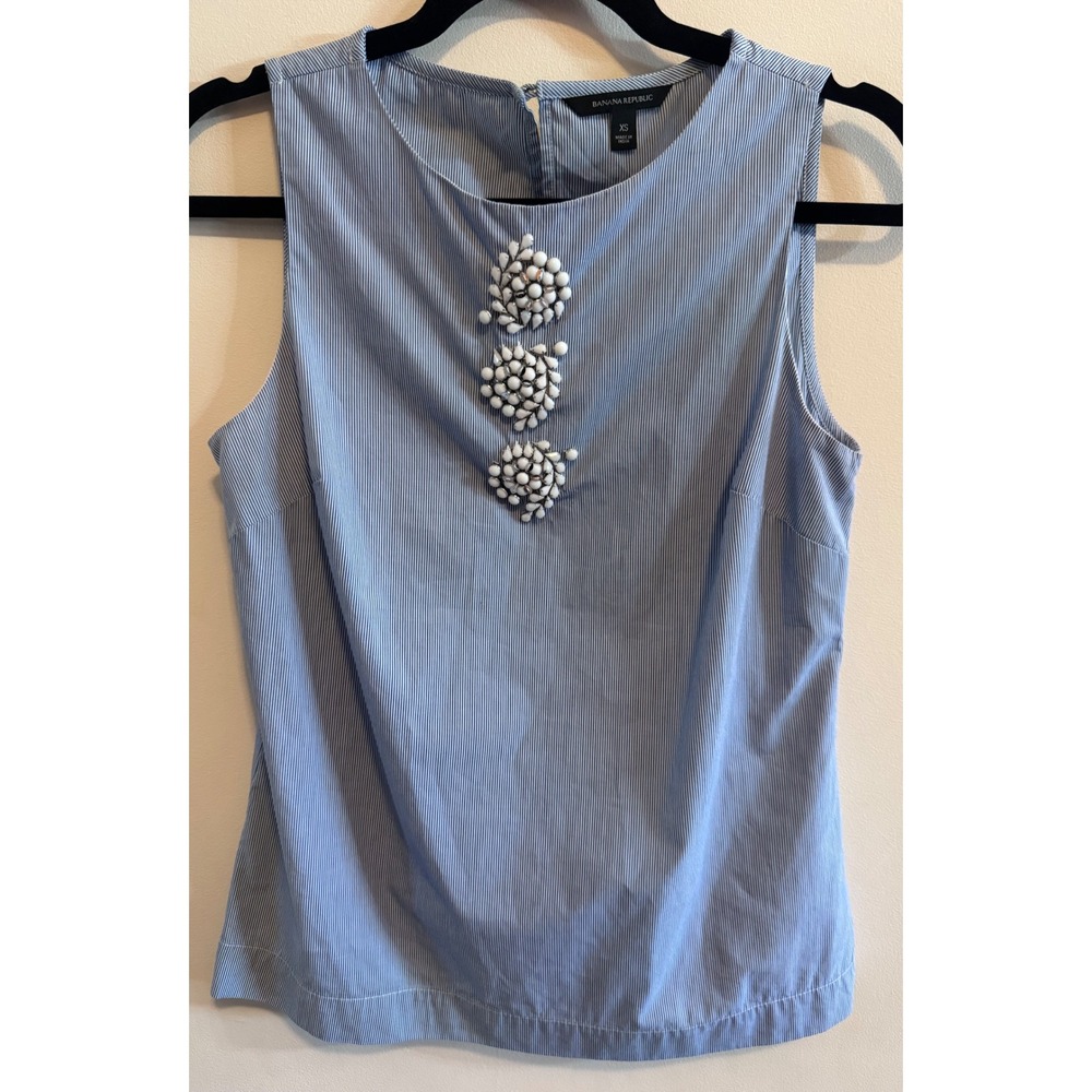 Banana Republic XS Blue Pinstripe Beaded Shell Top Preppy Classic Chic